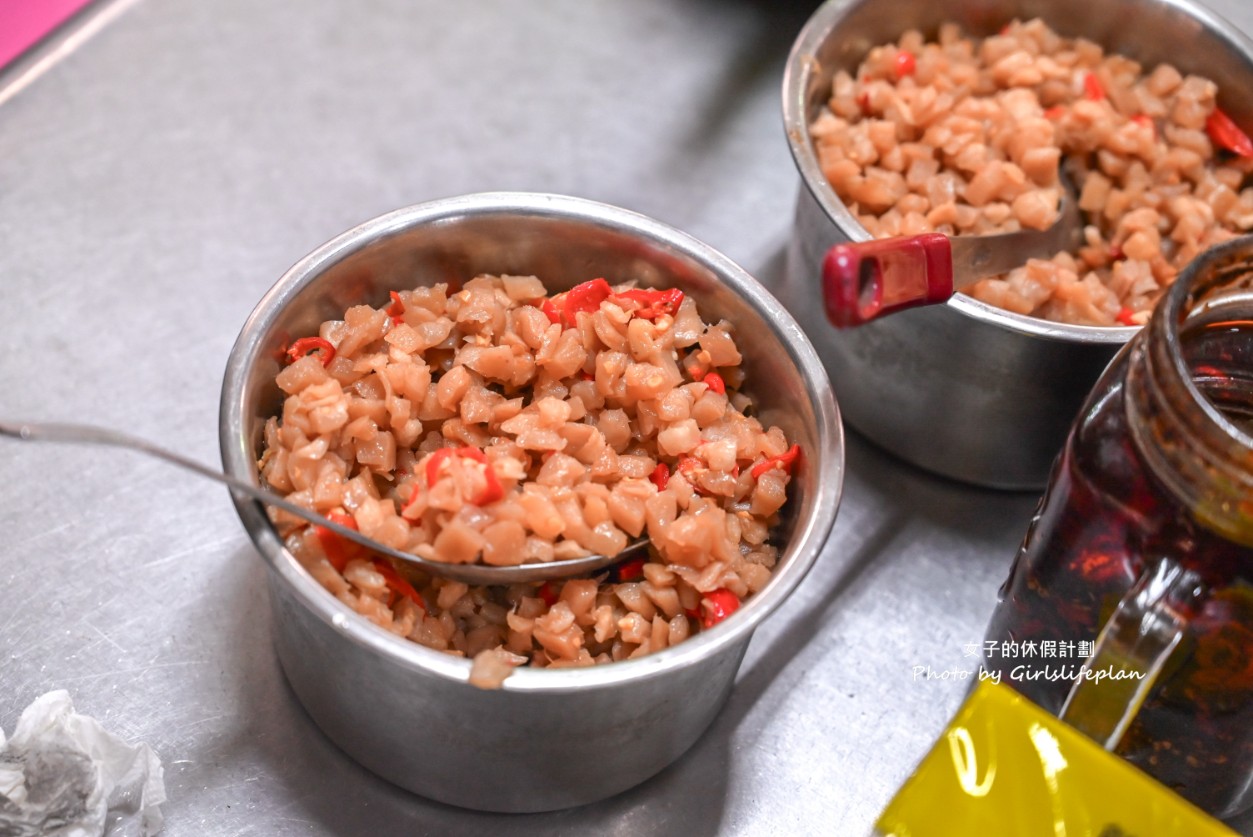 曾記雞肉滷肉飯(曾記炊湯)｜一周只營業四天，55元便當最受歡迎 @女子的休假計劃
