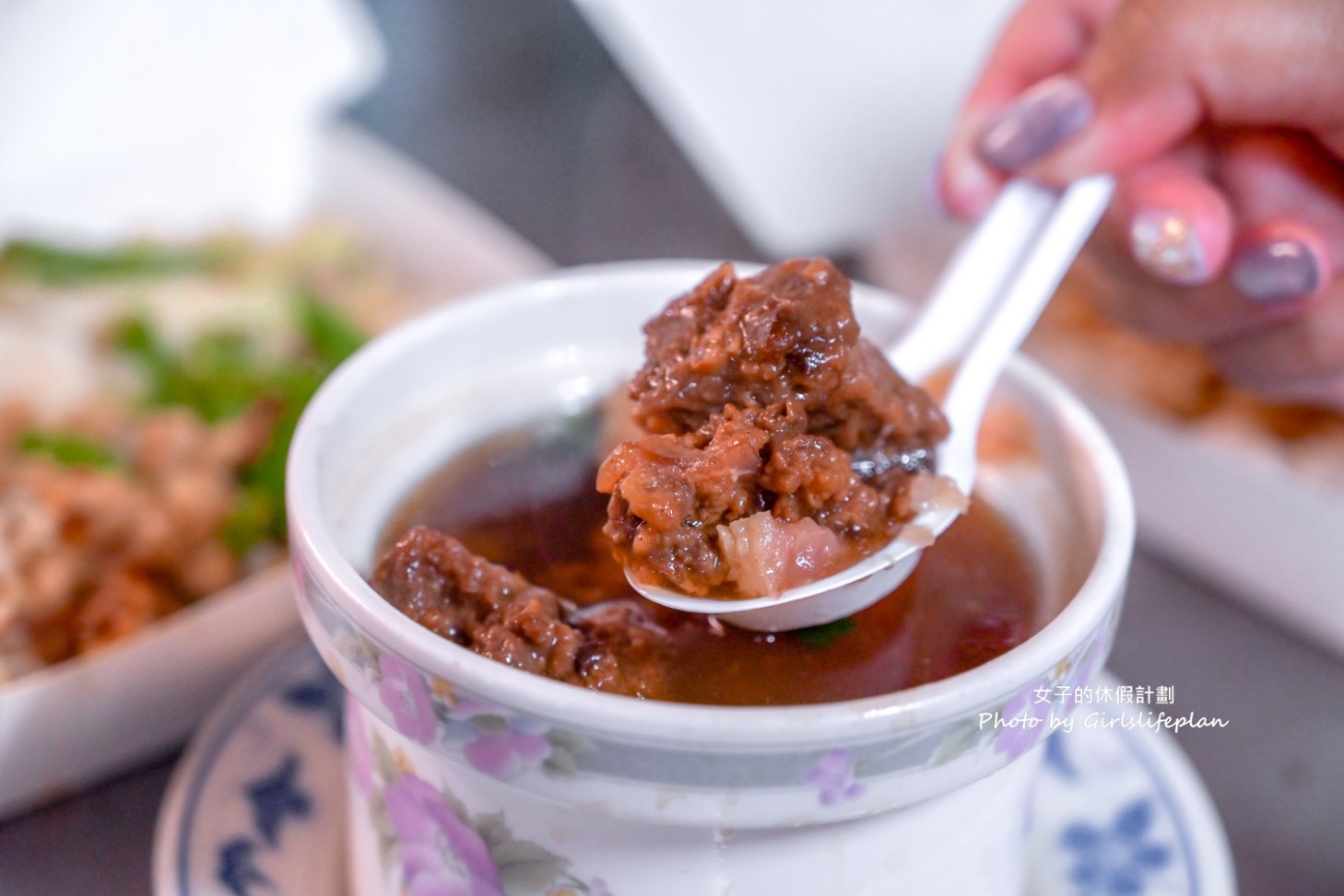 曾記雞肉滷肉飯(曾記炊湯)｜一周只營業四天，55元便當最受歡迎 @女子的休假計劃