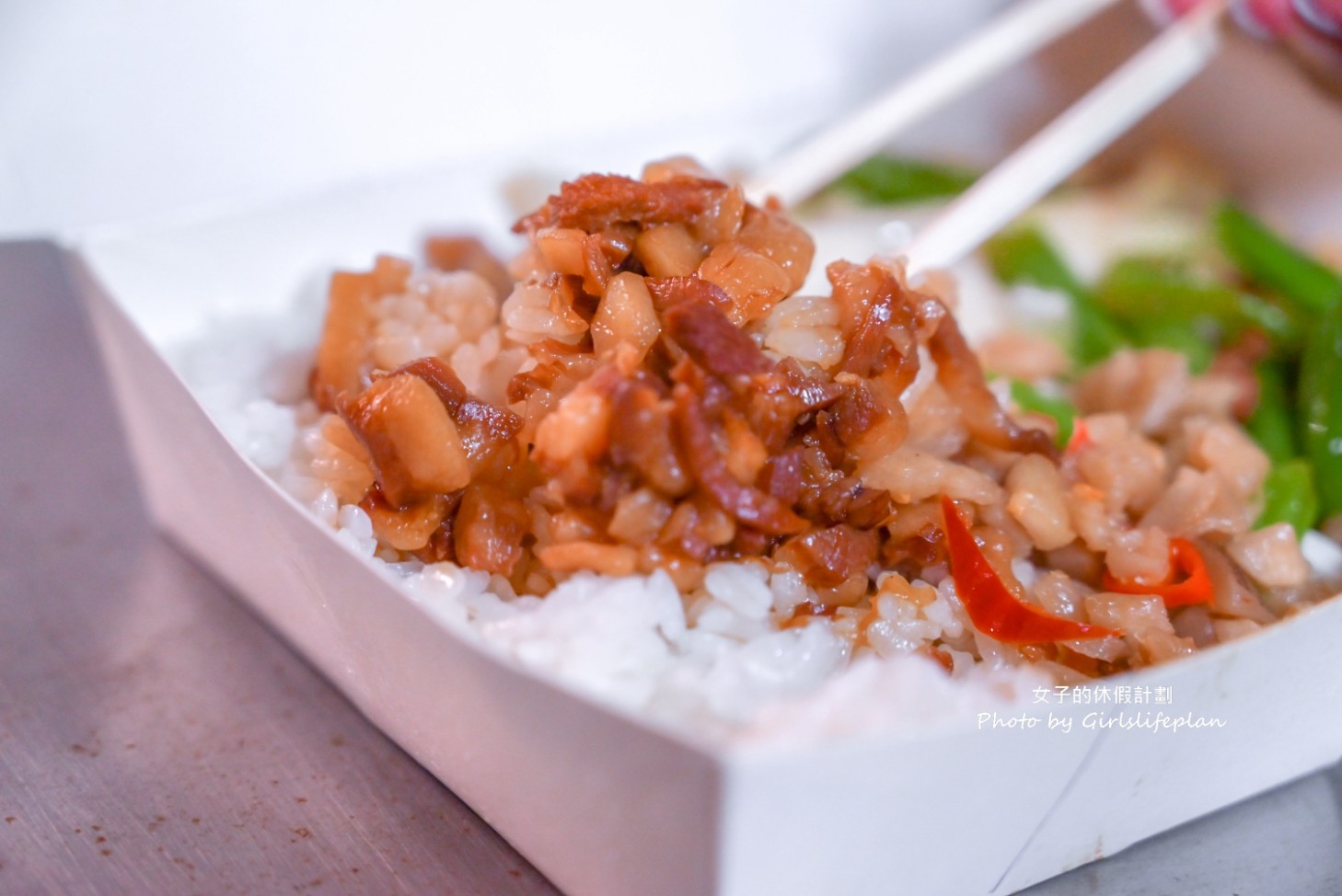 曾記雞肉滷肉飯(曾記炊湯)｜一周只營業四天，55元便當最受歡迎 @女子的休假計劃