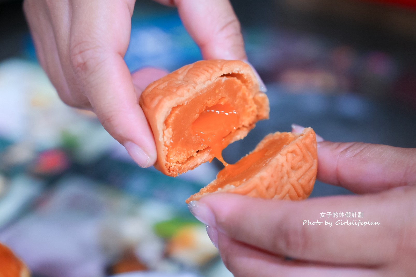 里洋烘焙(微風北車門市)｜在地20年人氣麵包店，蛋黃酥中秋禮盒推薦 @女子的休假計劃