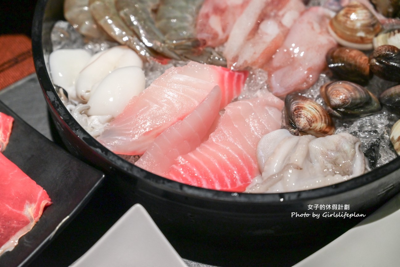 台北吃到飽〈辛殿麻辣鍋〉鴛鴦火鍋鴨血豆腐吃到飽(菜單) @女子的休假計劃