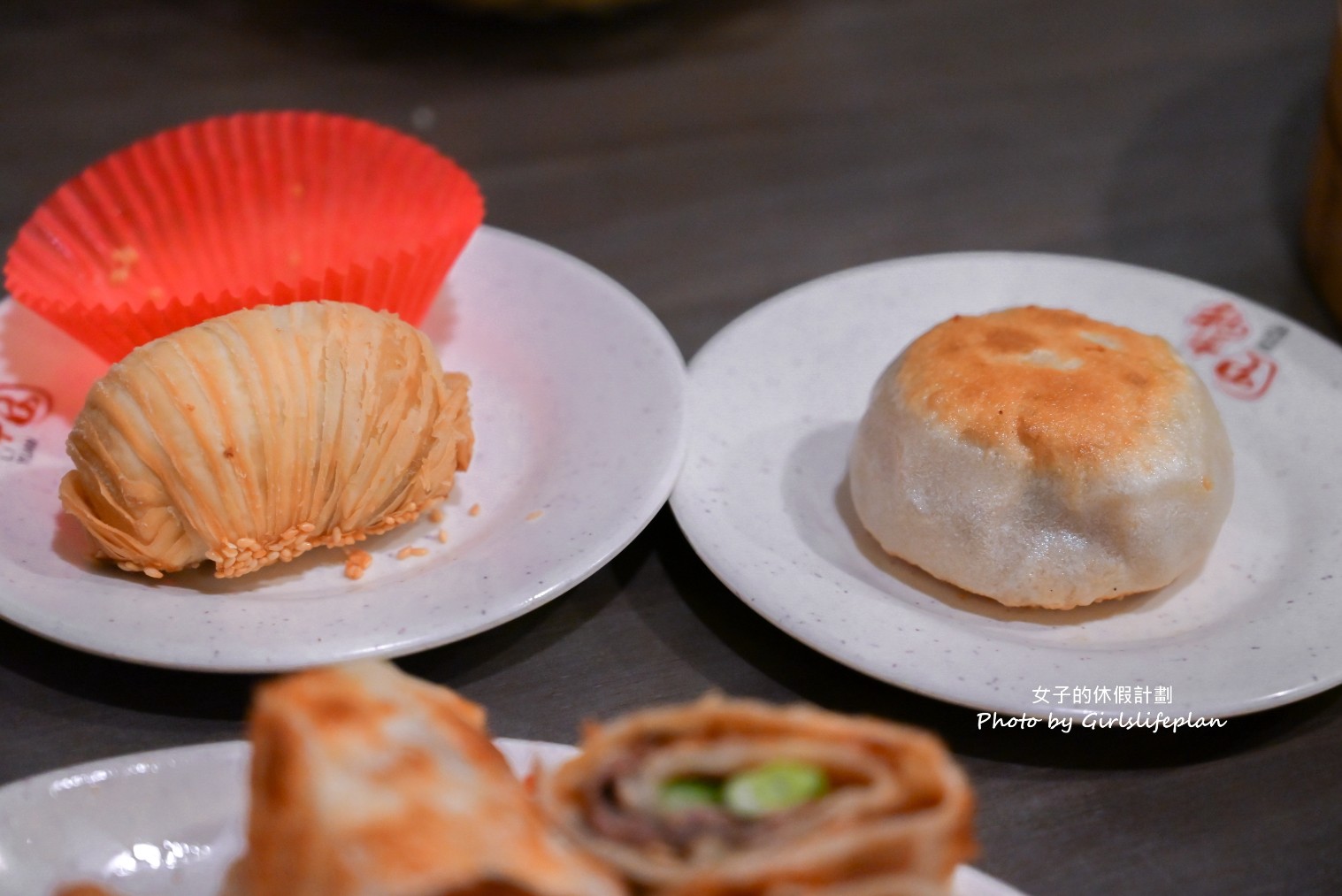 犂園湯包館｜號稱全台首創羅勒鮮蚵湯包口味(菜單) @女子的休假計劃