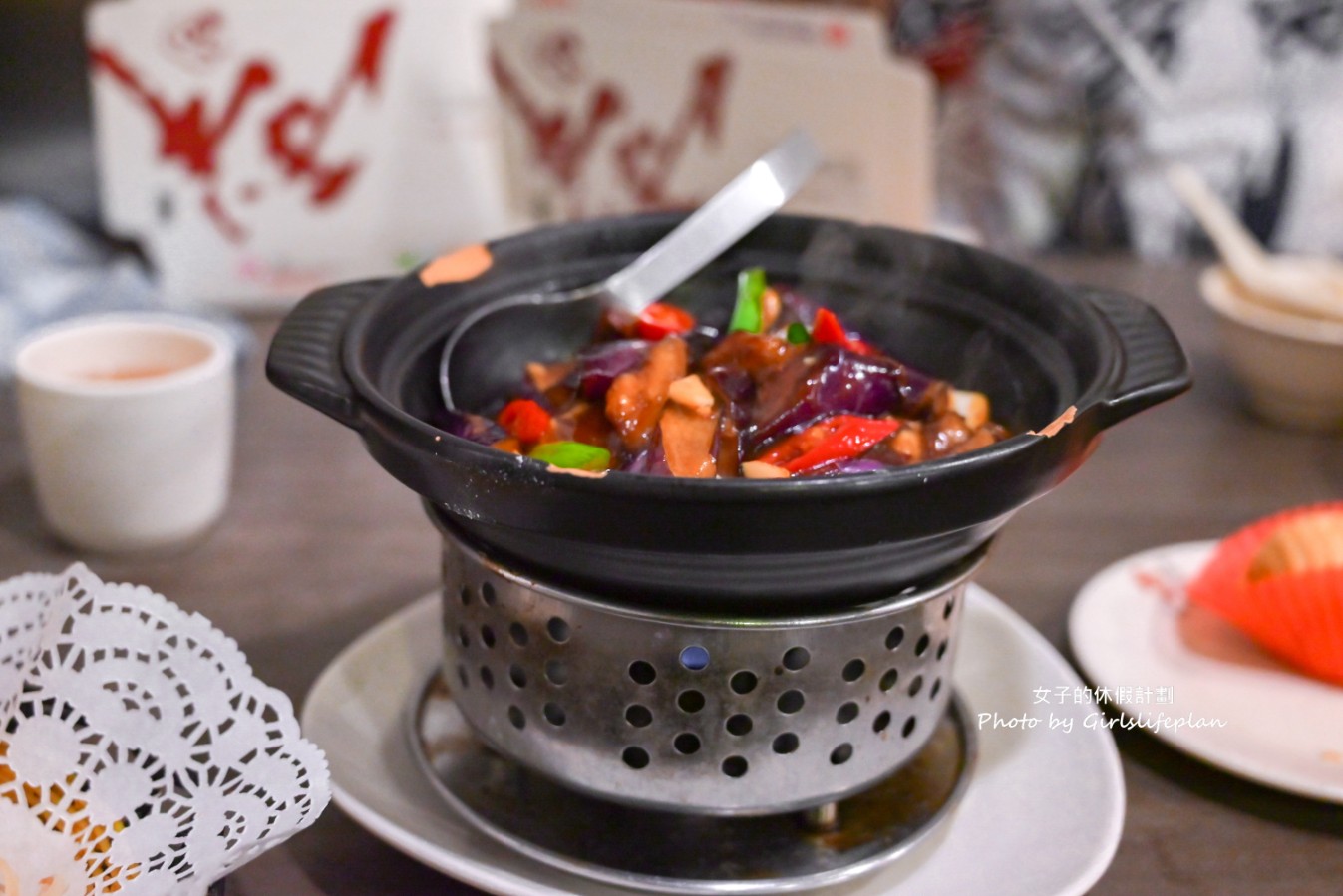 犂園湯包館｜號稱全台首創羅勒鮮蚵湯包口味(菜單) @女子的休假計劃