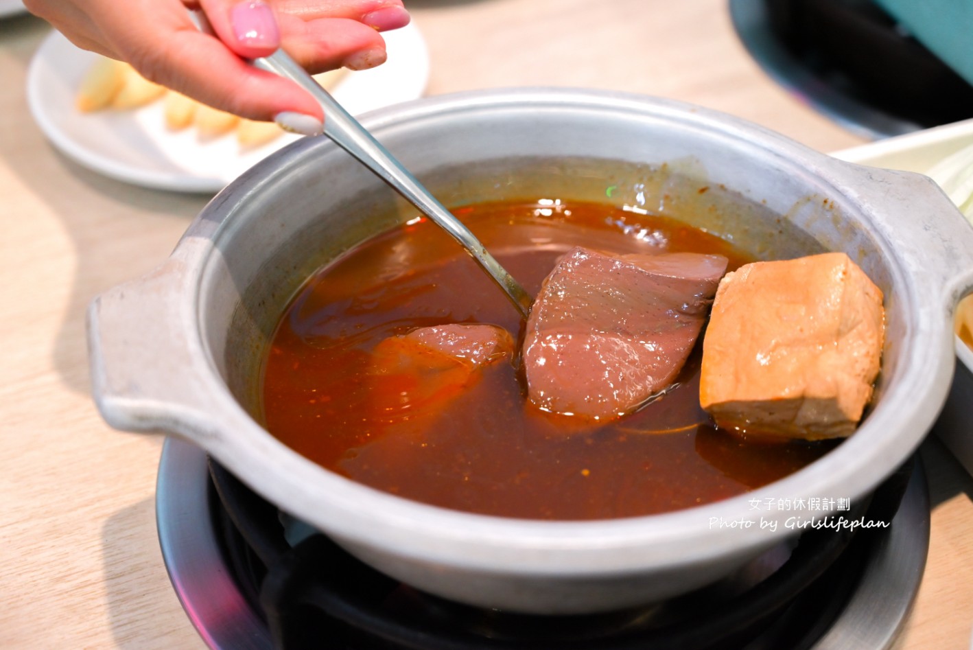 麻煮MiNi麻辣煲｜平價火鍋白飯吃到飽飲料喝到飽(菜單) @女子的休假計劃