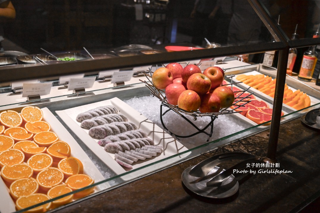 悅市集｜新板希爾頓吃到飽，法式風味饗宴美食節假日加碼威靈頓牛排(菜單) @女子的休假計劃