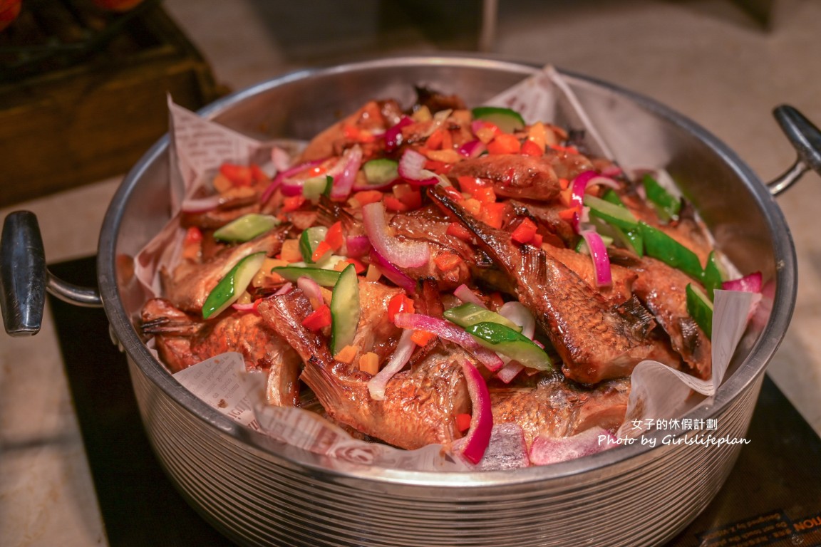 百宴自助餐廳｜五星級飯店吃到飽，平日午晚餐一人不到800元(菜單價位) @女子的休假計劃