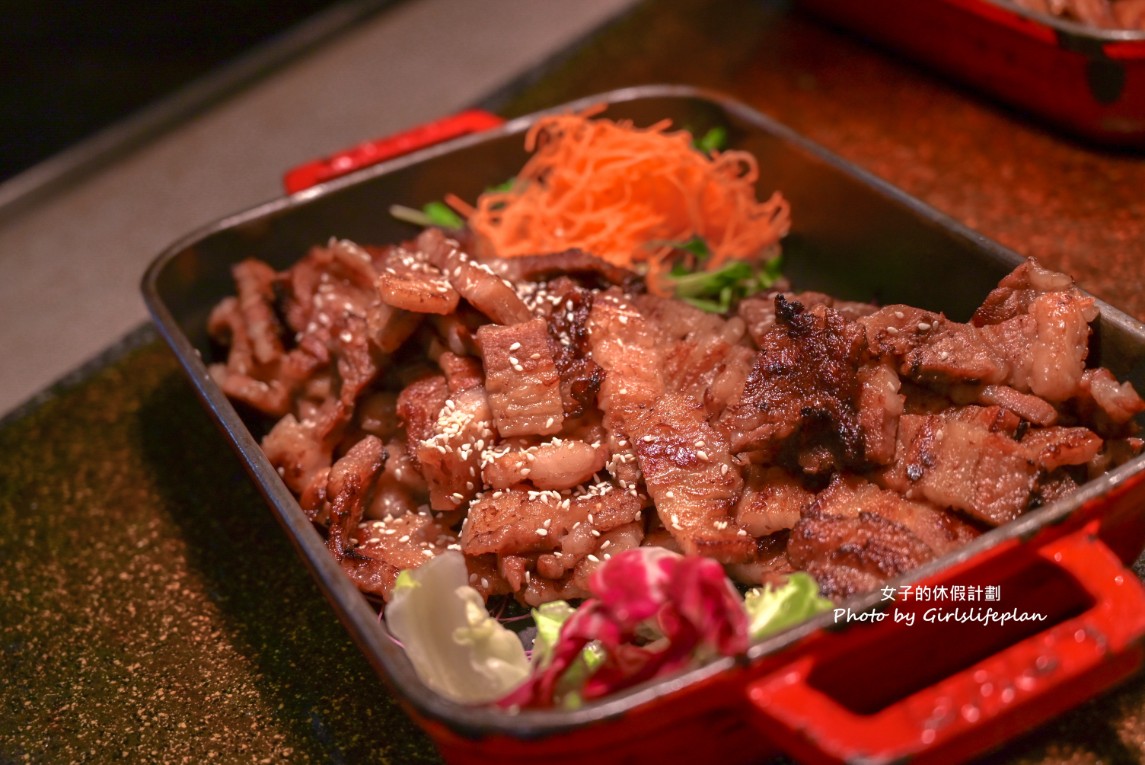百宴自助餐廳｜五星級飯店吃到飽，平日午晚餐一人不到800元(菜單價位) @女子的休假計劃