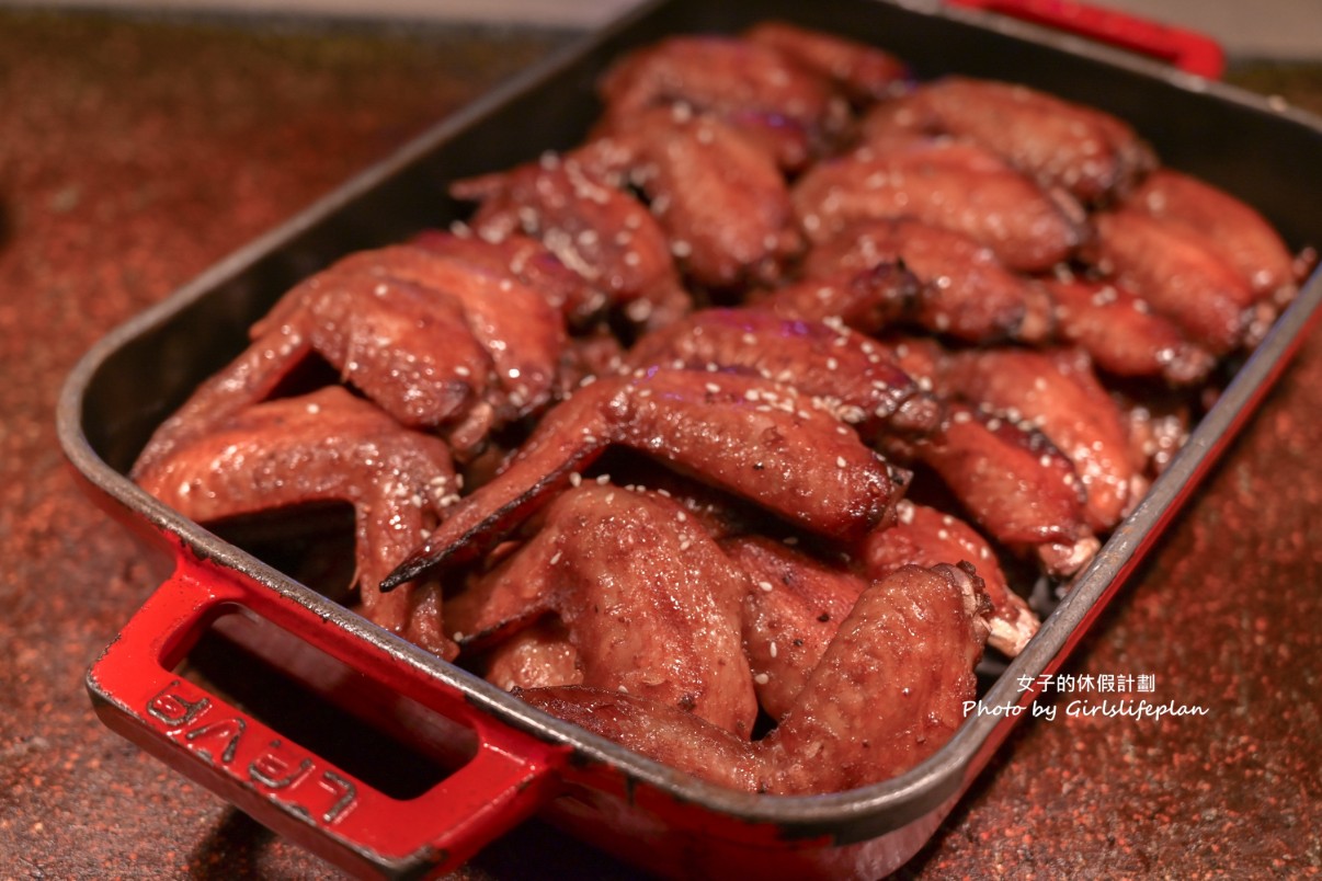百宴自助餐廳｜五星級飯店吃到飽，平日午晚餐一人不到800元(菜單價位) @女子的休假計劃