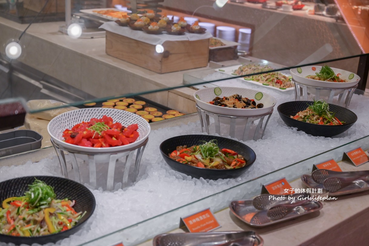 百宴自助餐廳｜五星級飯店吃到飽，平日午晚餐一人不到800元(菜單價位) @女子的休假計劃