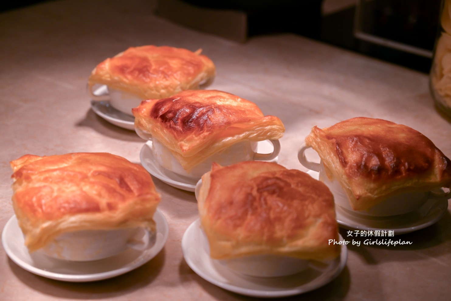 百宴自助餐廳｜五星級飯店吃到飽，平日午晚餐一人不到800元(菜單價位) @女子的休假計劃