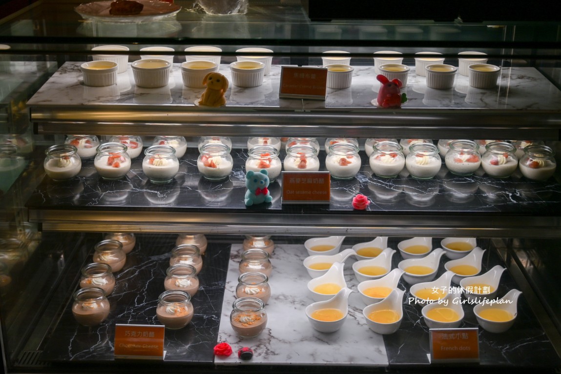 百宴自助餐廳｜五星級飯店吃到飽，平日午晚餐一人不到800元(菜單價位) @女子的休假計劃