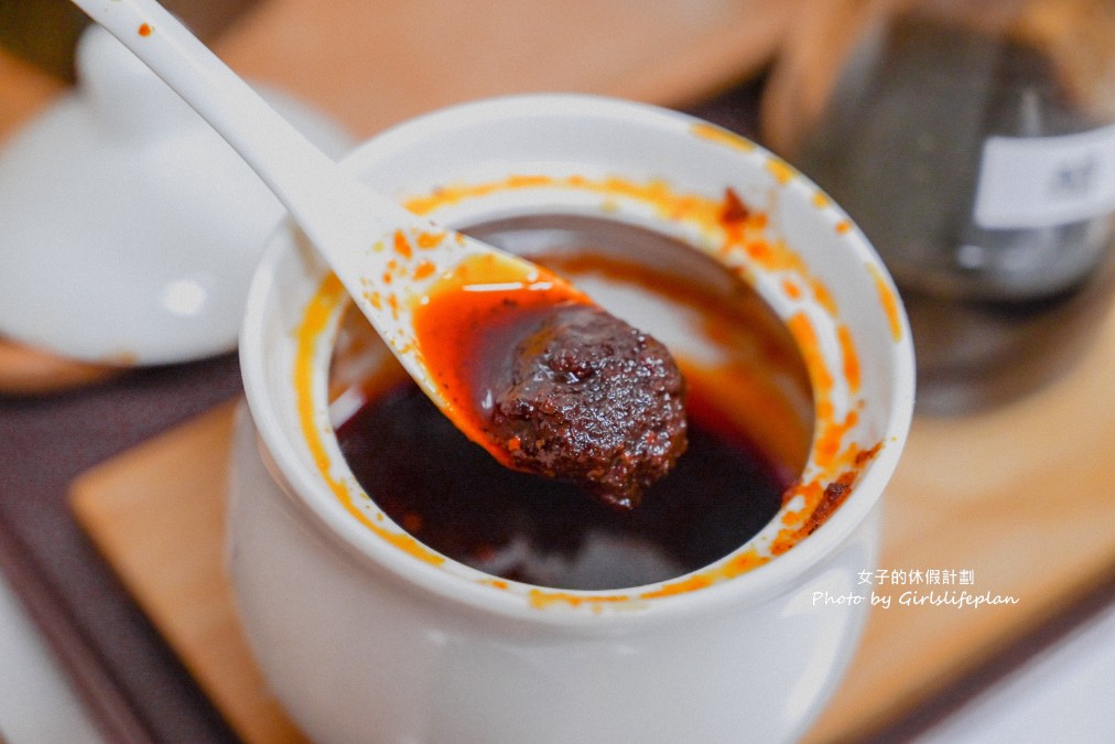四味飄香麵線臭豆腐｜必點銷魂麵線半熟蛋會大爆漿(菜單) @女子的休假計劃