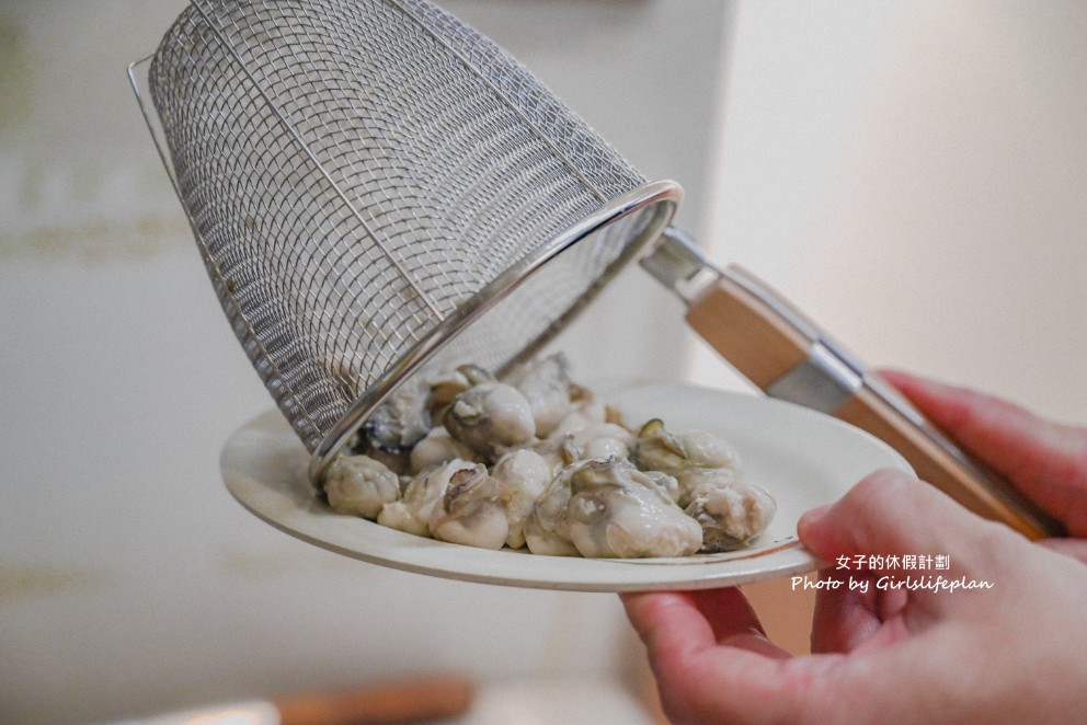 四味飄香麵線臭豆腐｜必點銷魂麵線半熟蛋會大爆漿(菜單) @女子的休假計劃