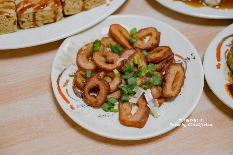 四味飄香麵線臭豆腐｜必點銷魂麵線半熟蛋會大爆漿(菜單) @女子的休假計劃