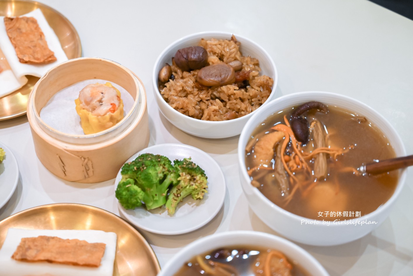福寶寶｜彌月油飯推薦台北，睽違四年新品金沙油飯禮盒超優秀(菜單) @女子的休假計劃