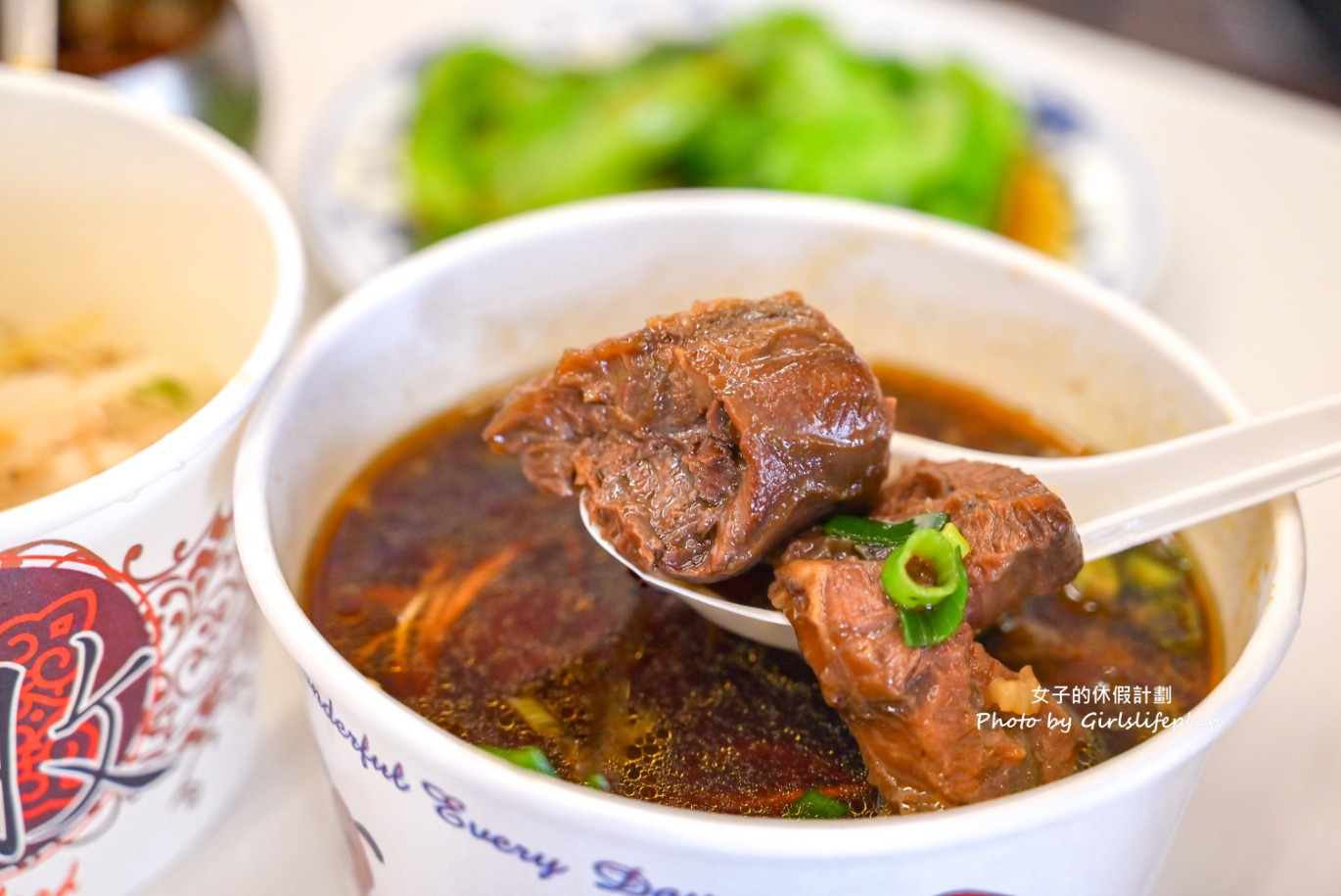 植麵所-高雄特製細麵｜牛肉麵一碗只要85元，但麵條更厲害(菜單) @女子的休假計劃