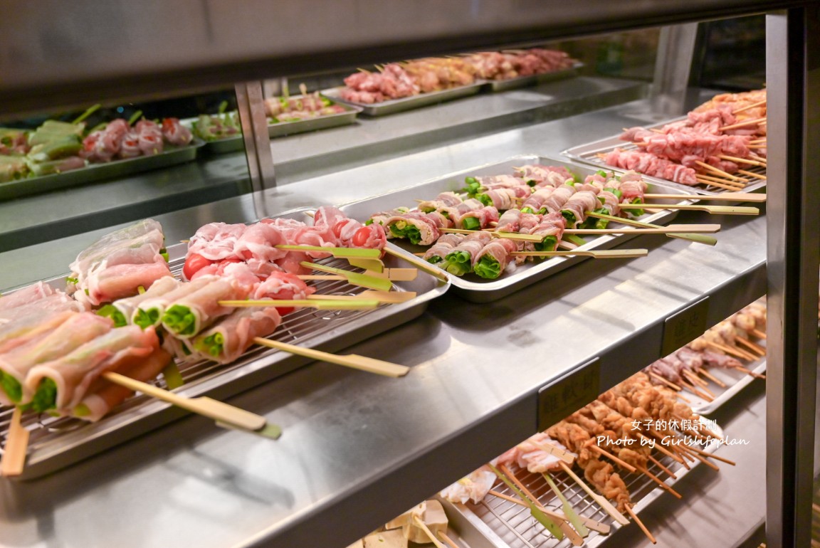 柒息地串燒居酒屋三重自強店｜平價串燒19元起，泡菜免費續(菜單) @女子的休假計劃