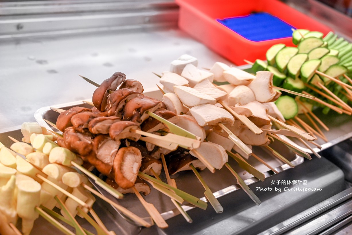柒息地串燒居酒屋三重自強店｜平價串燒19元起，泡菜免費續(菜單) @女子的休假計劃