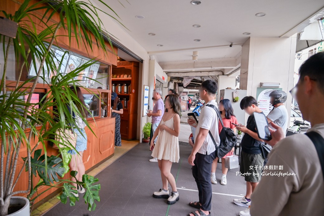 青山茶行｜在地超過40年永遠都在排隊人氣茶飲店(菜單) @女子的休假計劃