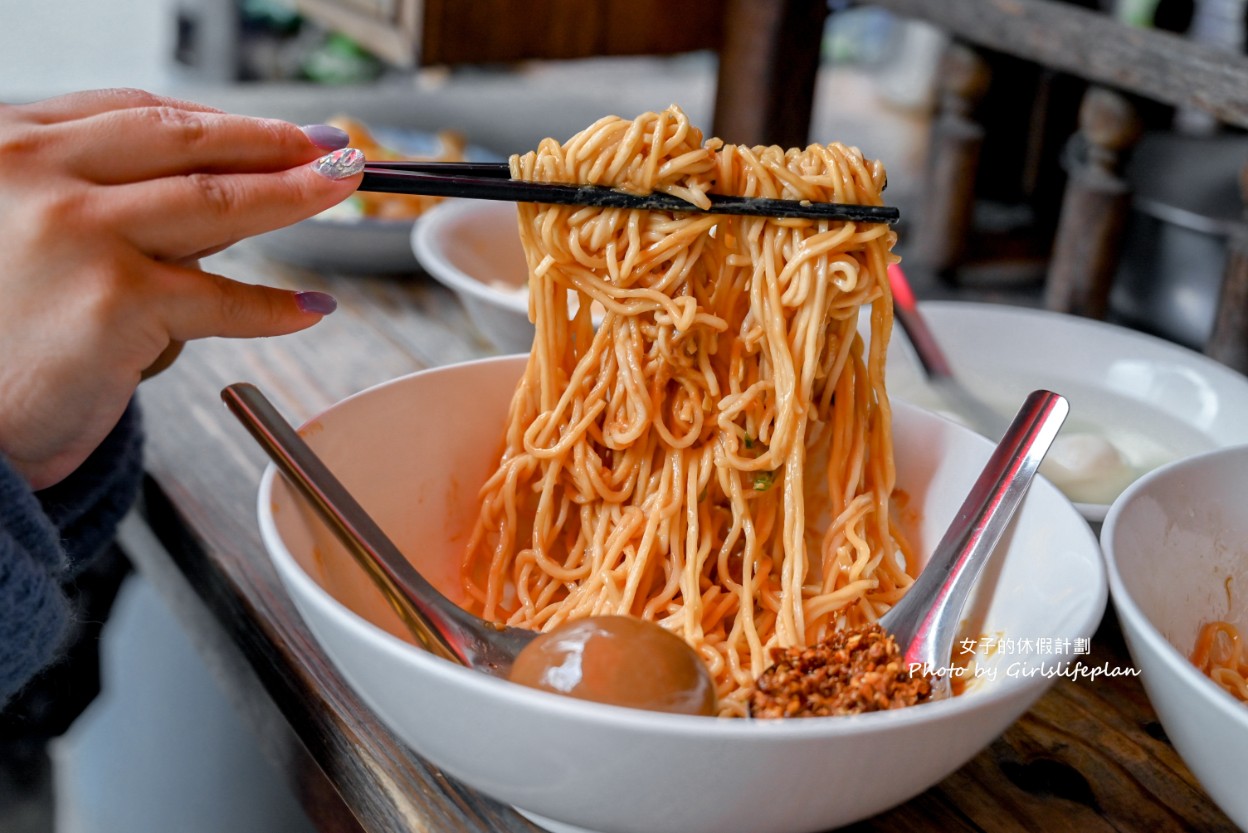 功夫上海手工魚丸｜台中米其林，台灣500碗就得到3碗美食推薦(菜單) @女子的休假計劃
