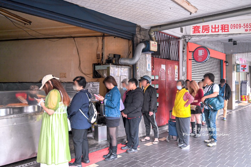 原西園橋下燒餅油條｜萬華排隊美食開業超過70年老店(菜單) @女子的休假計劃