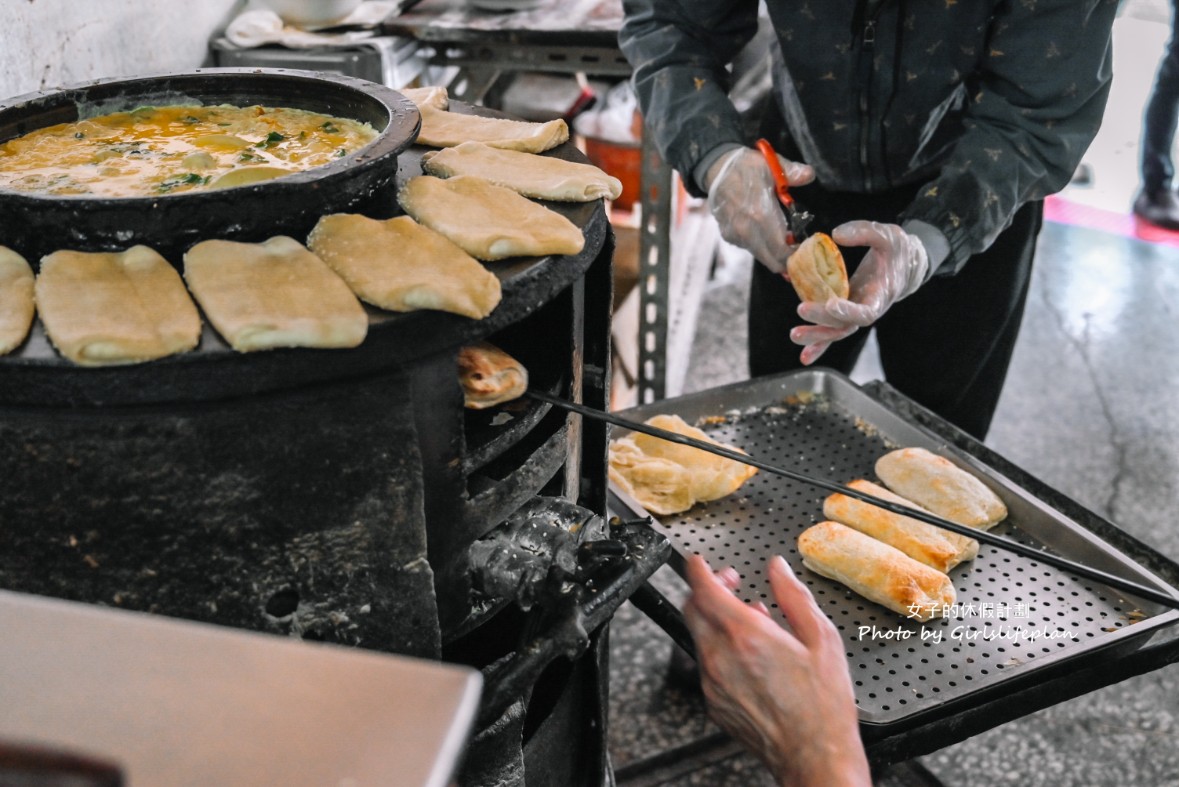 原西園橋下燒餅油條｜萬華排隊美食開業超過70年老店(菜單) @女子的休假計劃