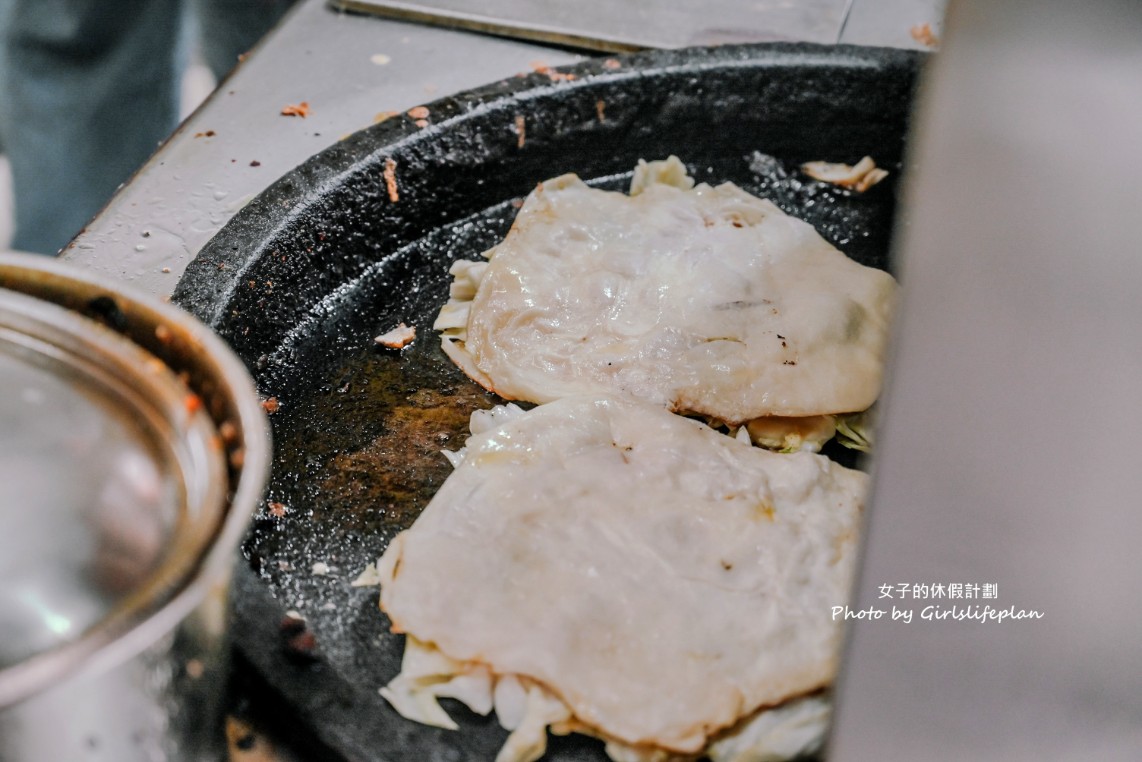 萬華小米蛋餅｜只有平日營業超澎湃手工現做蛋餅40元起(菜單) @女子的休假計劃