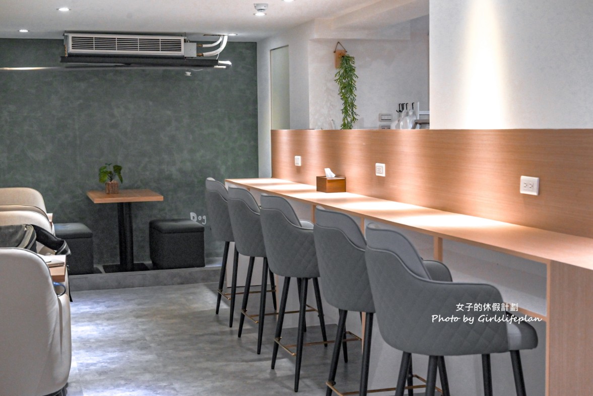 At.First_More早寓｜東區人氣大份量早午餐寵物友善餐廳(菜單) @女子的休假計劃