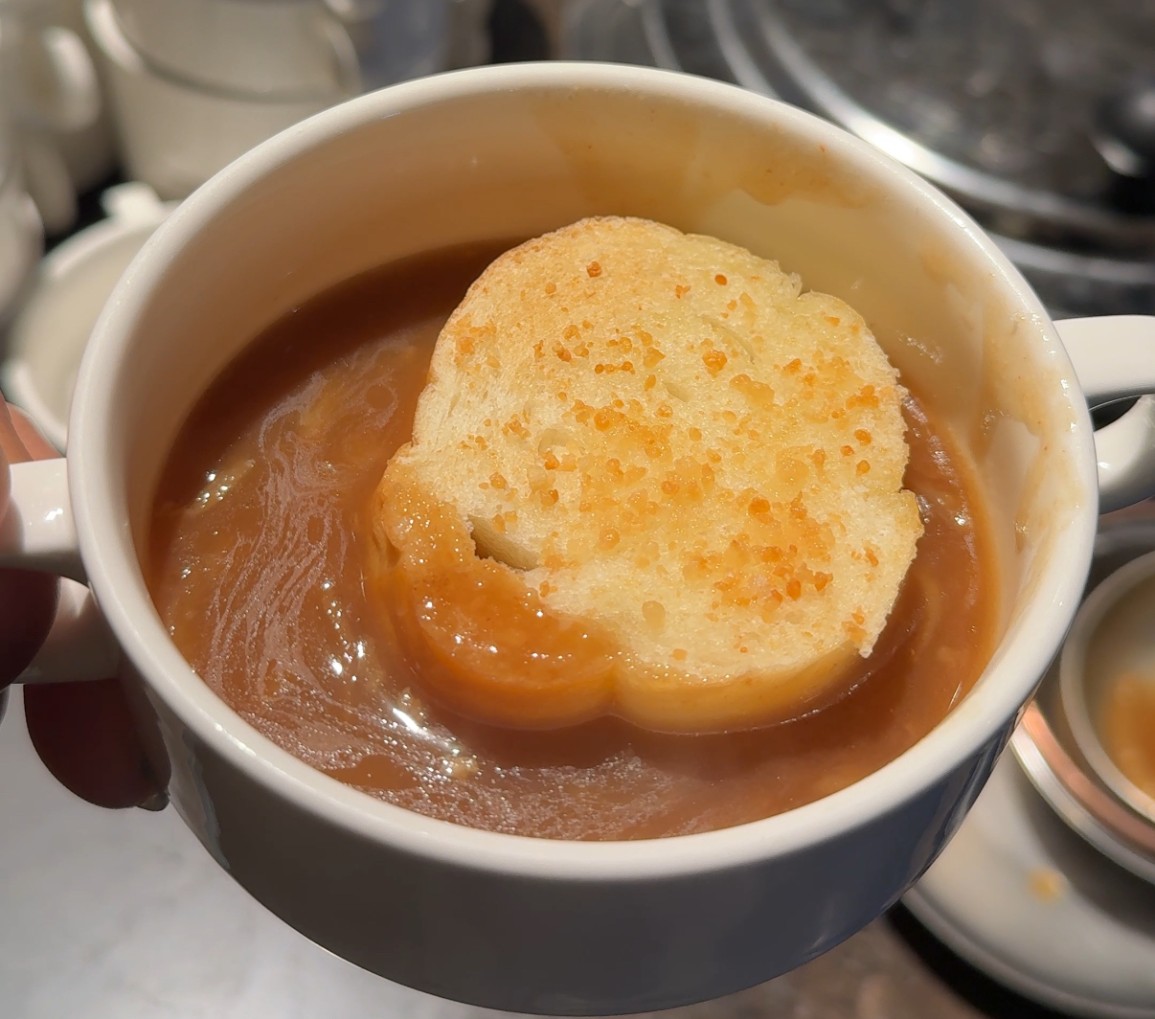 悅市集｜新板希爾頓吃到飽，法式風味饗宴美食節假日加碼威靈頓牛排(菜單) @女子的休假計劃