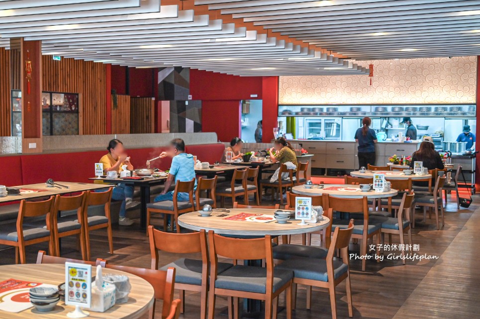 橘子火鍋嘉義店｜龍蝦和牛精緻火鍋，自助吧吃到飽(菜單) @女子的休假計劃