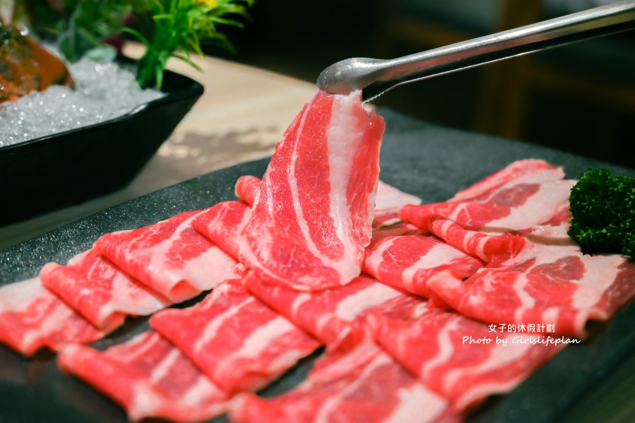 橘子火鍋嘉義店｜龍蝦和牛精緻火鍋，自助吧吃到飽(菜單) @女子的休假計劃