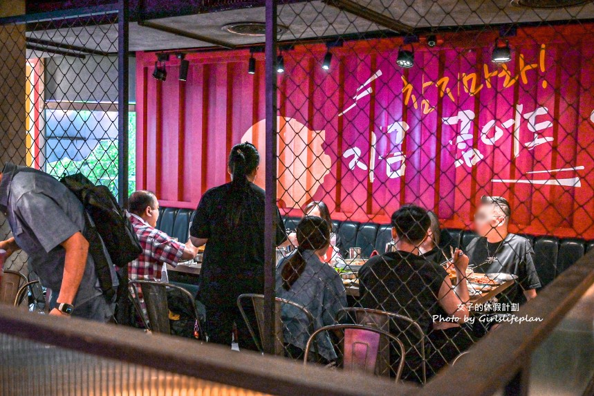 阿豬嘻烤肉村西門店｜銅盤烤肉加部隊鍋只要488元吃到飽(菜單) @女子的休假計劃