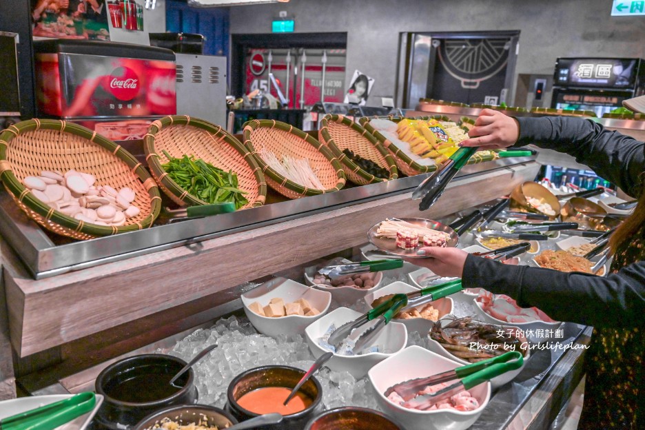 阿豬嘻烤肉村西門店｜銅盤烤肉加部隊鍋只要488元吃到飽(菜單) @女子的休假計劃