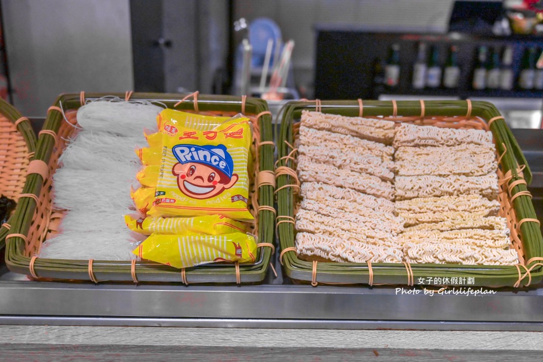 阿豬嘻烤肉村西門店｜銅盤烤肉加部隊鍋只要488元吃到飽(菜單) @女子的休假計劃