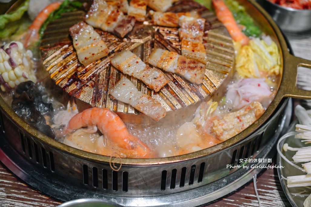 阿豬嘻烤肉村西門店｜銅盤烤肉加部隊鍋只要488元吃到飽(菜單) @女子的休假計劃