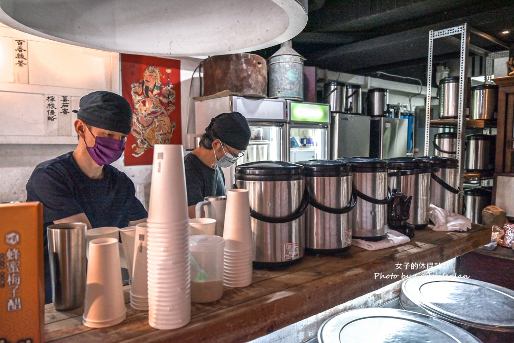 春山茶水舖｜超長排隊人潮號稱台北最強飲料店(菜單) @女子的休假計劃
