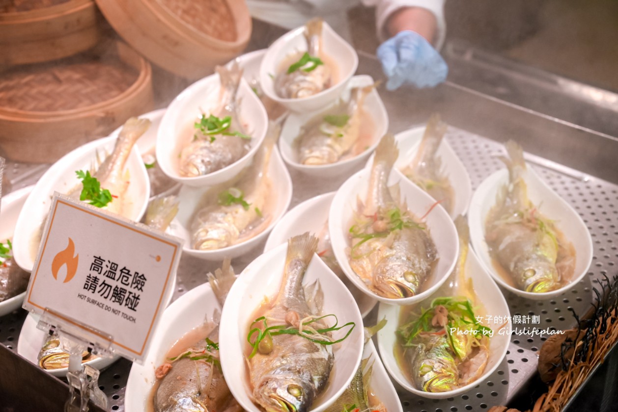 十二廚｜12廚Kitchen 12，松葉蟹雪蟹吃到飽，4人同行1人免費(菜單) @女子的休假計劃
