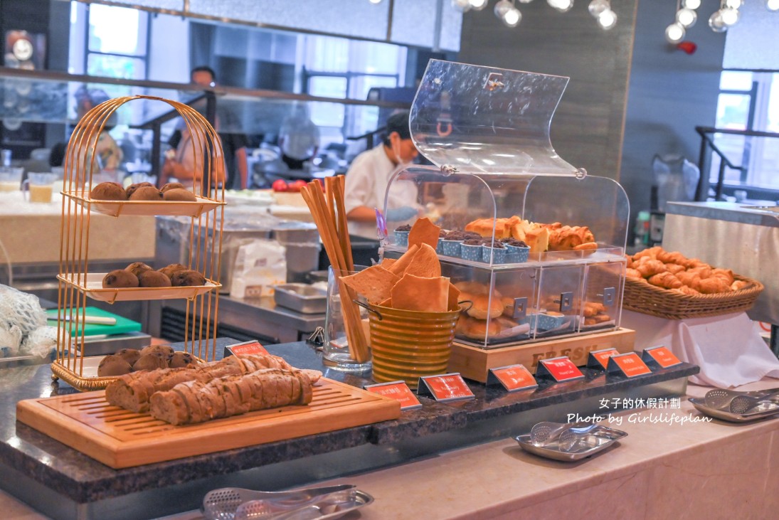 百宴自助餐廳｜五星級飯店吃到飽，平日午晚餐一人不到800元(2025菜單) @女子的休假計劃