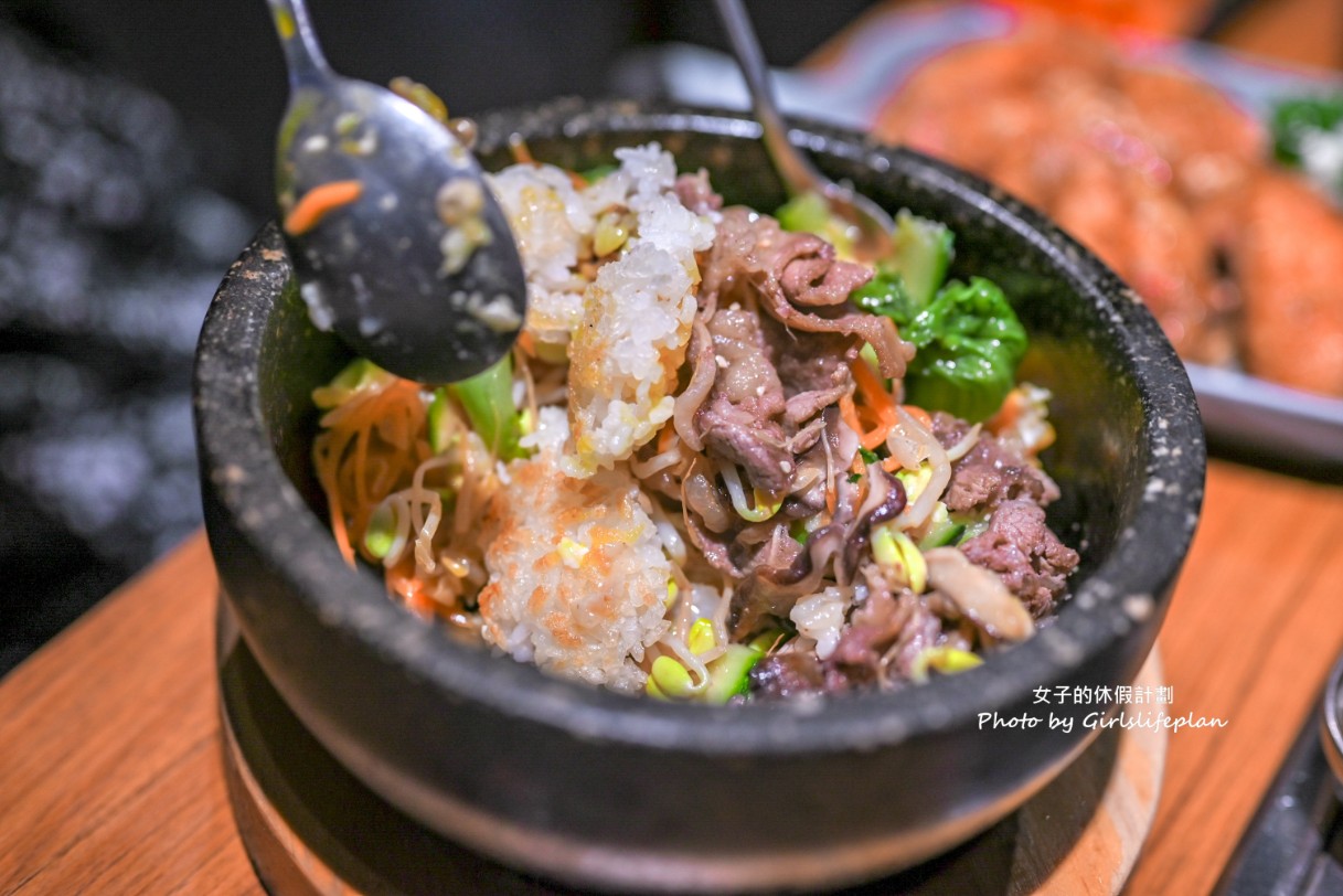 ABV Bar &#038; Kitchen 韓式餐酒館板橋店｜超棒代烤服務，生菜小菜吃到飽(菜單) @女子的休假計劃