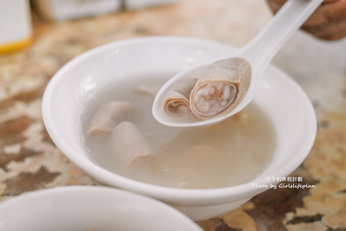 精忠三村米糕｜在地超過50年銅板古早味小吃(菜單) @女子的休假計劃