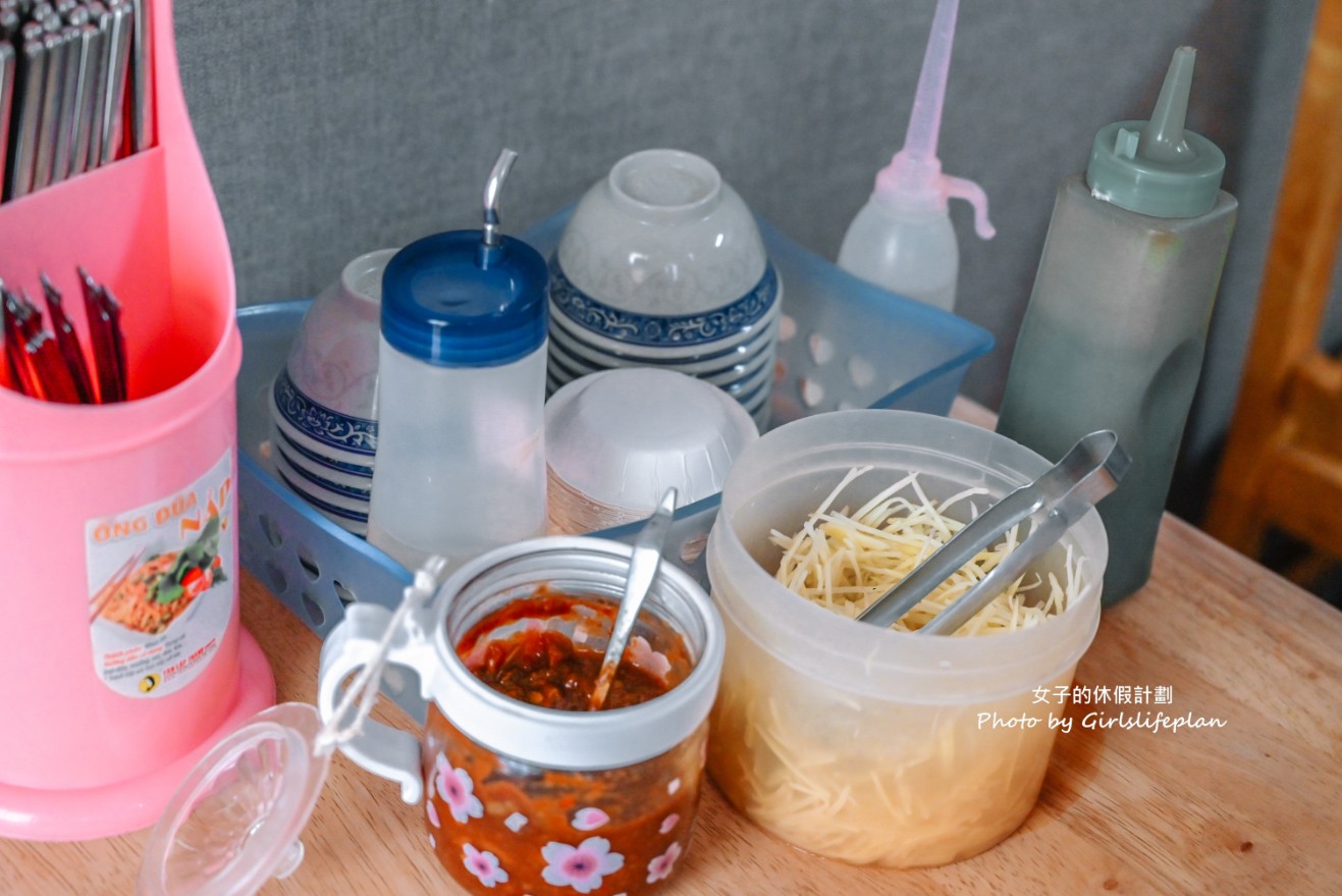 西羅殿牛肉湯｜米其林推薦在地人早午餐(菜單) @女子的休假計劃
