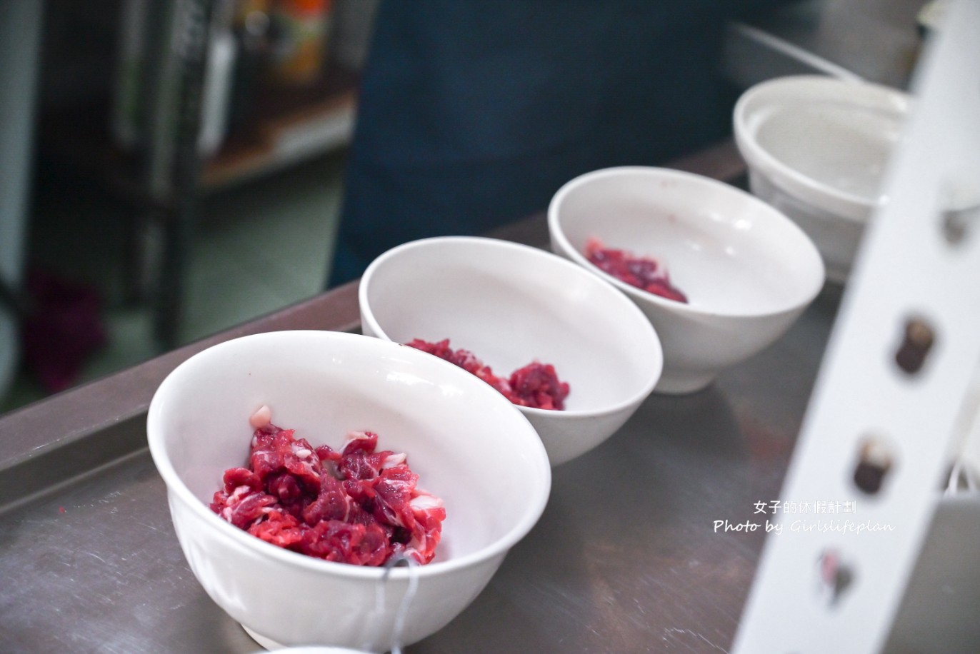 西羅殿牛肉湯｜米其林推薦在地人早午餐(菜單) @女子的休假計劃