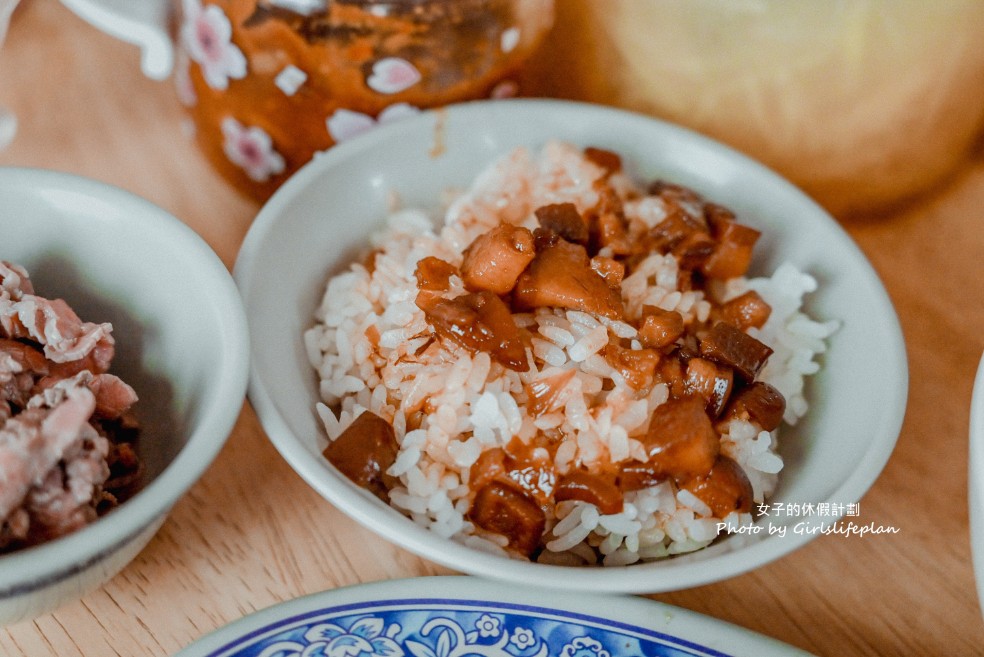 西羅殿牛肉湯｜米其林推薦在地人早午餐(菜單) @女子的休假計劃