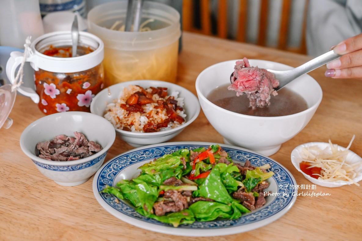 西羅殿牛肉湯｜米其林推薦在地人早午餐(菜單) @女子的休假計劃