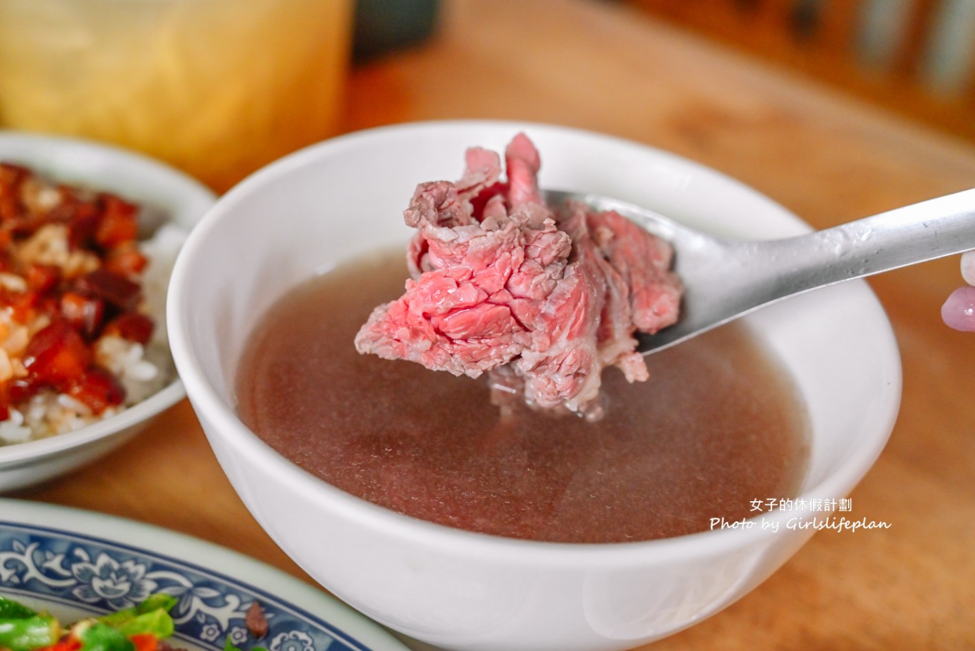西羅殿牛肉湯｜米其林推薦在地人早午餐(菜單) @女子的休假計劃