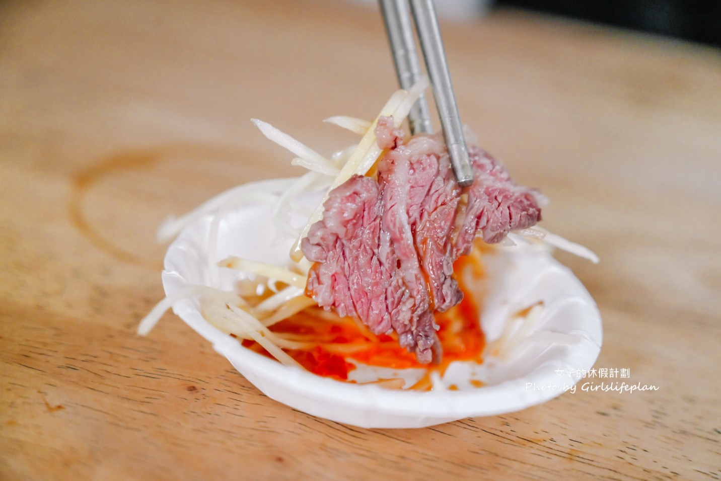 西羅殿牛肉湯｜米其林推薦在地人早午餐(菜單) @女子的休假計劃