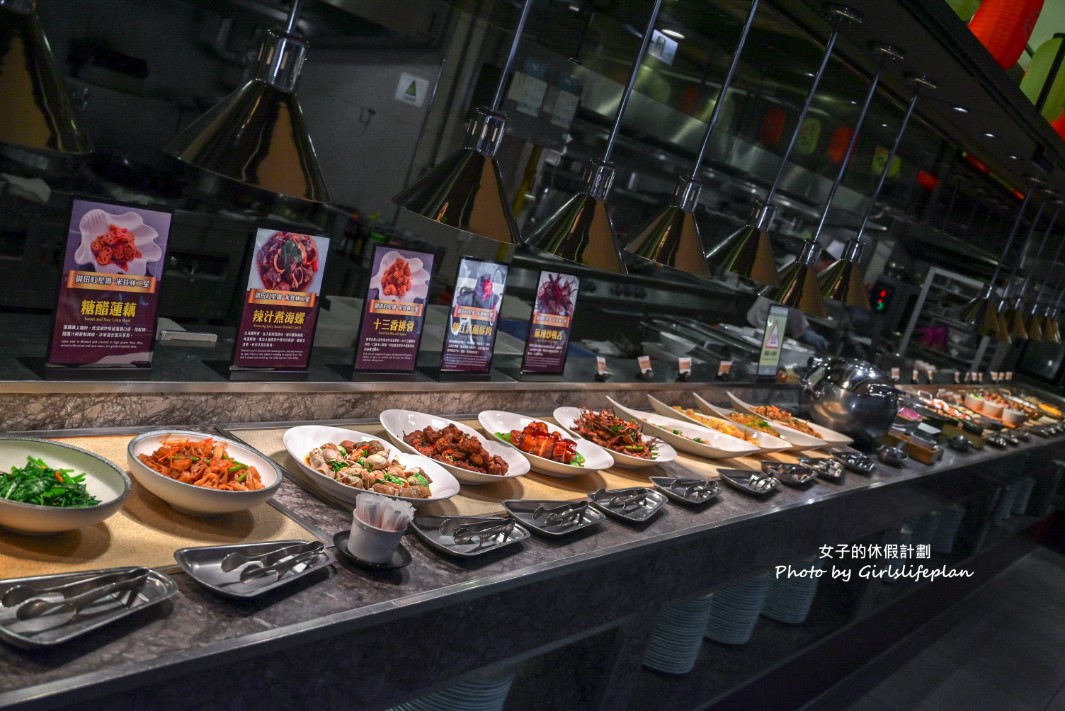 桂冠自助餐廳礁溪長榮鳳凰酒店｜頂級奢華假日早午餐龍蝦、鱈場蟹、和牛、干貝吃到飽 @女子的休假計劃