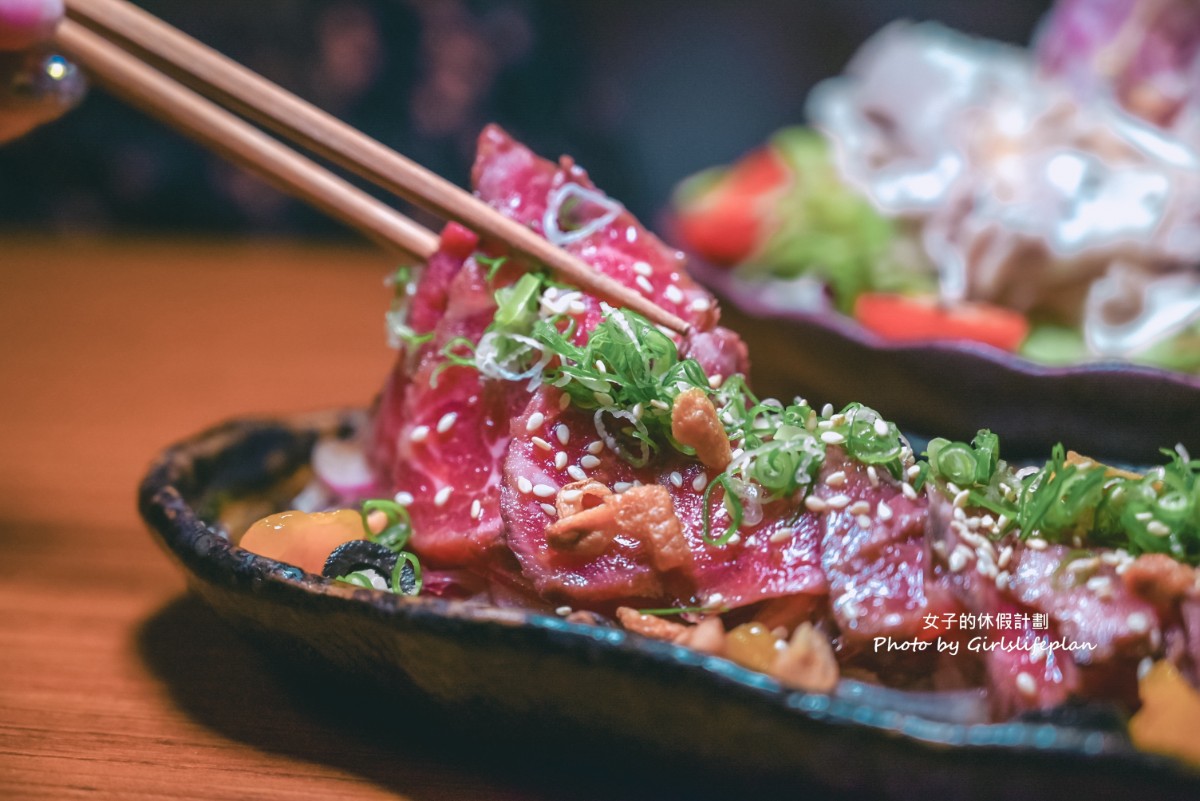 ABV日式居酒館林口長庚店｜全台唯一稻草燒刺身等日式料理，結合300款世界精釀酒(菜單) @女子的休假計劃