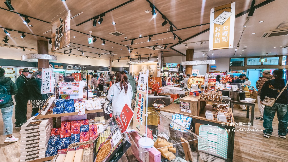 輕井澤一日遊｜ 白系瀑布・雲場池・ 舊輕井澤銀座街道・輕井澤OUTLET(1人成團) @女子的休假計劃