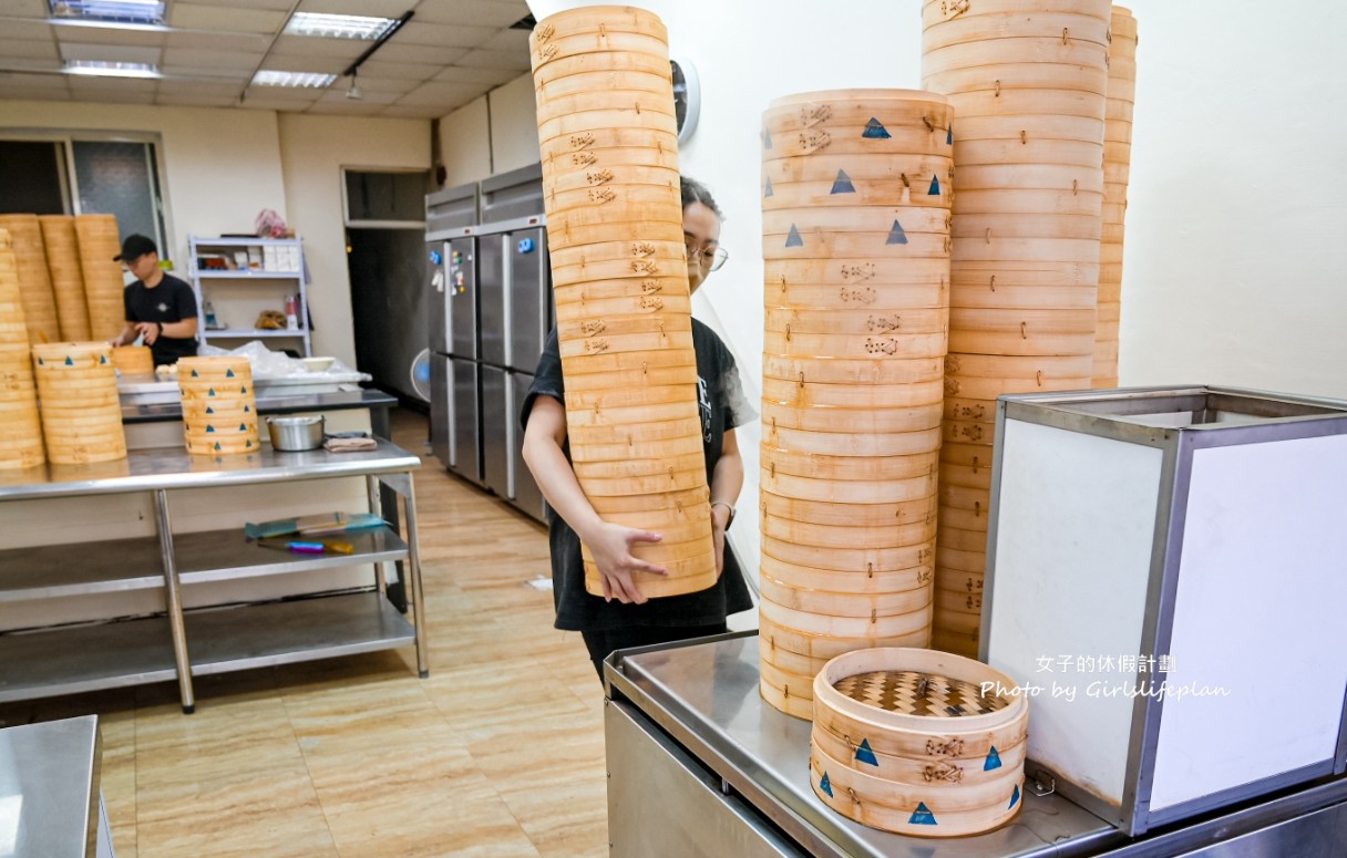 老上海包子 萬華｜買十送一傳統手工老麵包子(菜單) @女子的休假計劃